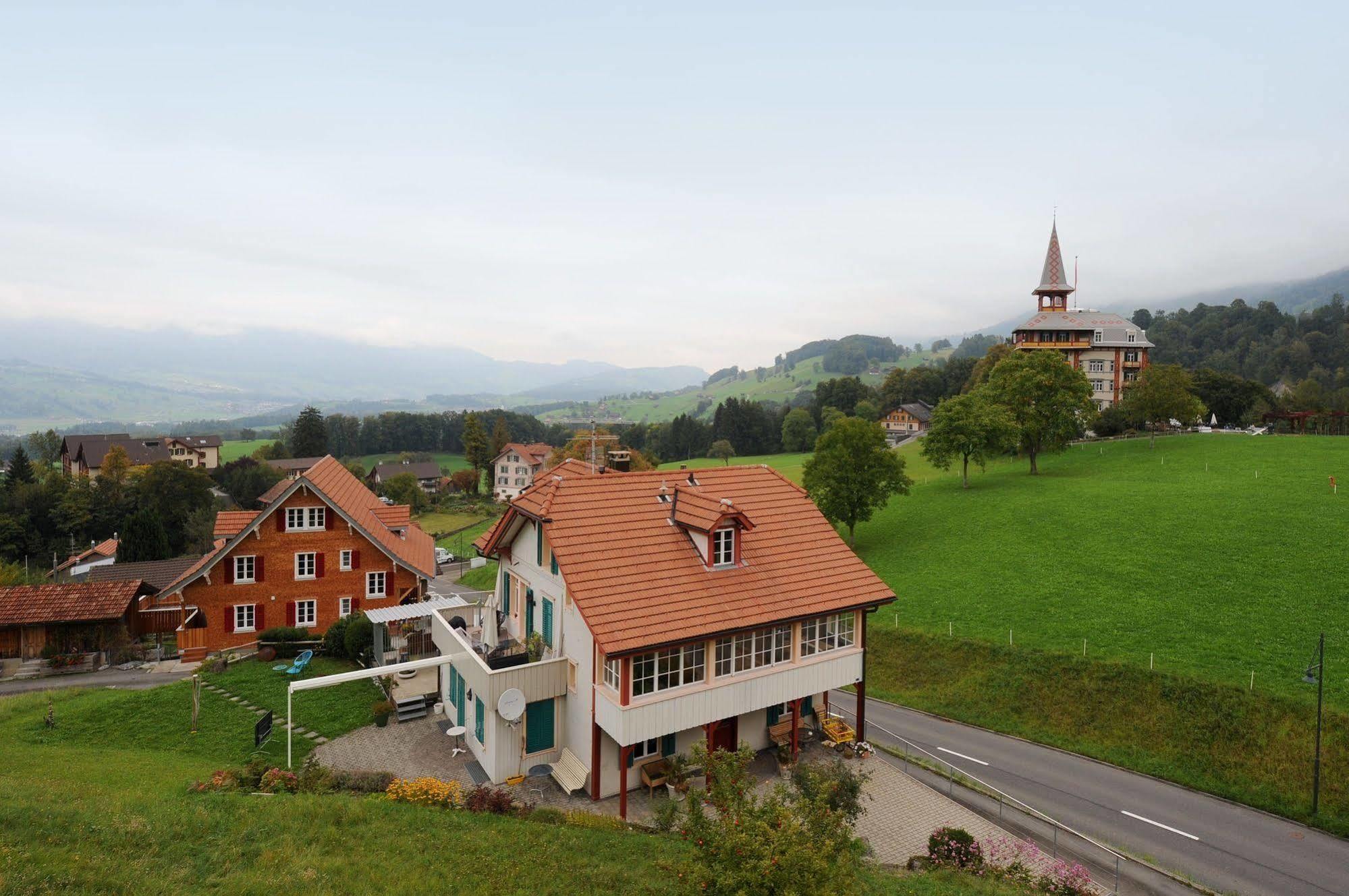 Gasthaus Paxmontana ザクセルン エクステリア 写真